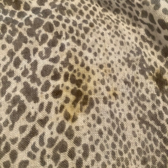 🧣Calvin Klein Scarf 🧣 - Picture 4 of 6